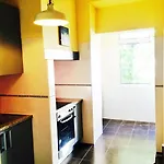 Secret & Charming Sao Bento Flat Lisbona