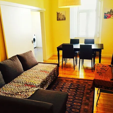 Lisbon Secret & Charming Sao Bento Flat Lisbon