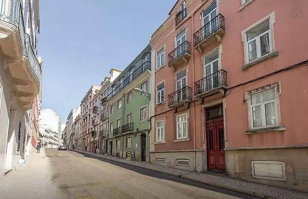 아파트 Secret & Charming Sao Bento Flat 리스본