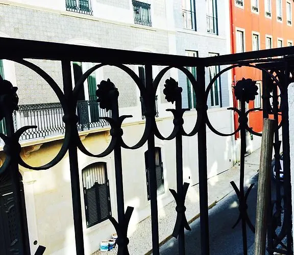 Secret & Charming Sao Bento Flat דירה ליסבון